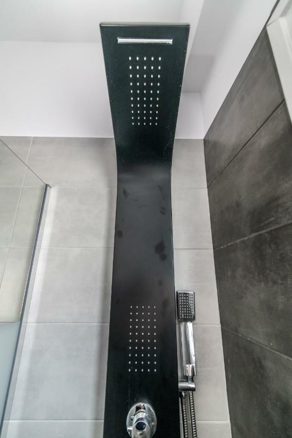 Lux 'N Comfort Apartments Tinos Ngoại thất bức ảnh